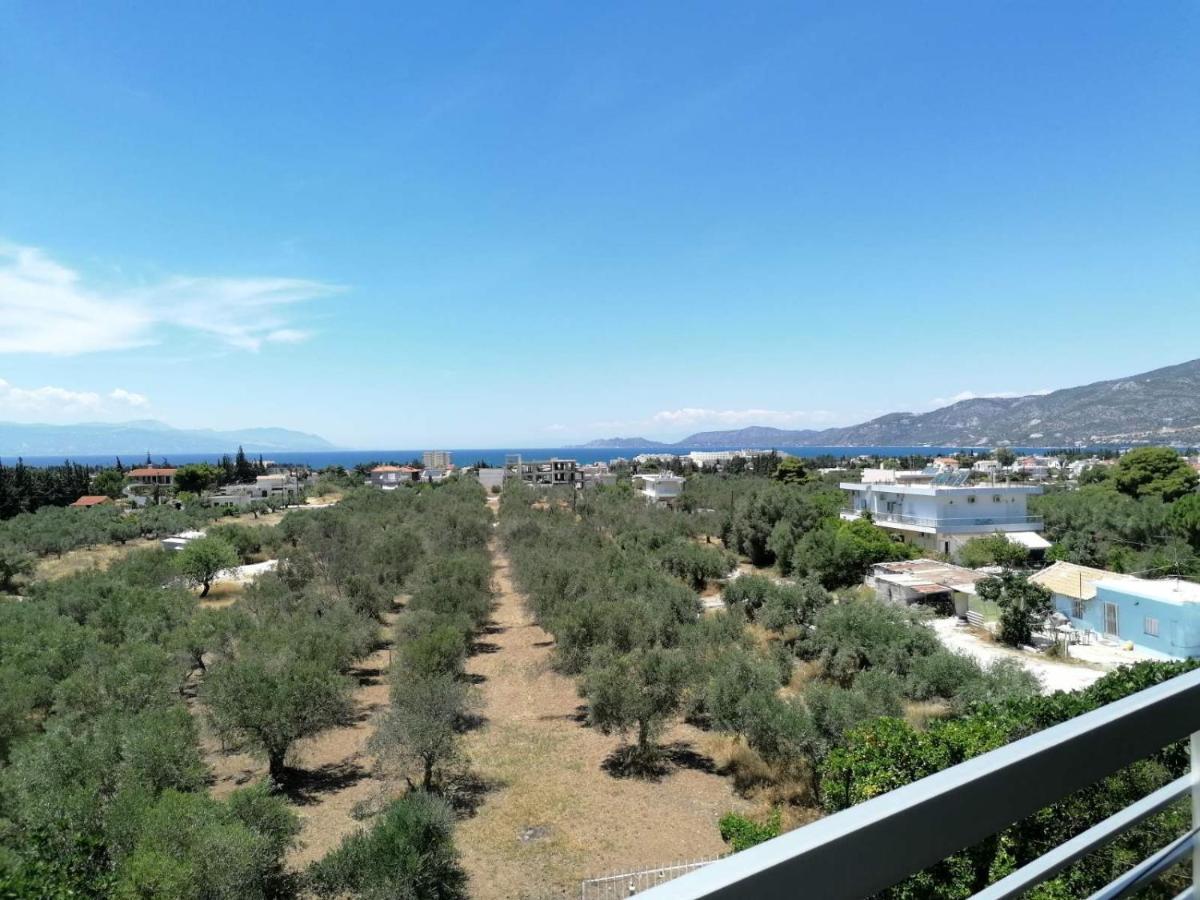 Hotel Alexandros Loutraki Exterior foto