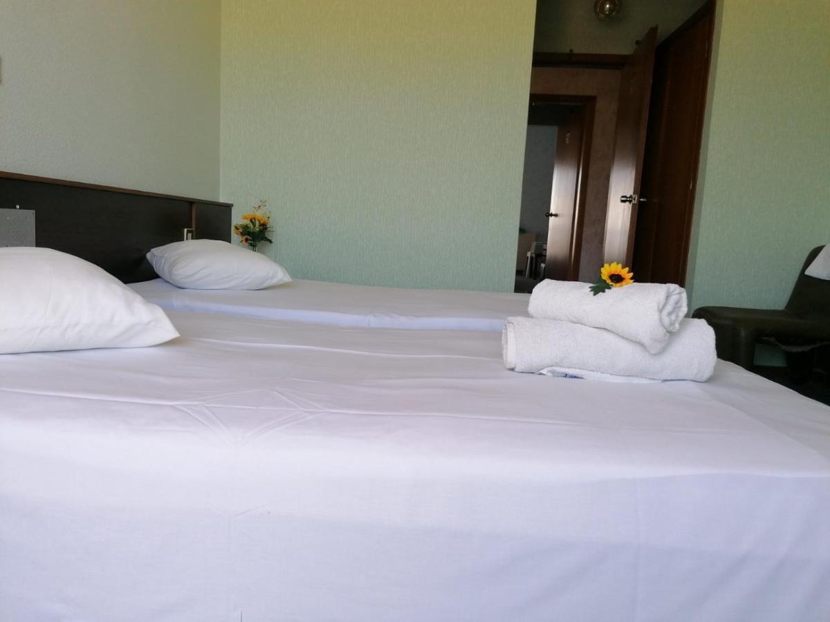Hotel Alexandros Loutraki Exterior foto
